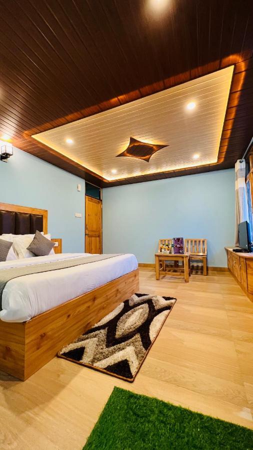 Sana Luxury Cottage, Hotel Manali (Himachal Pradesh)