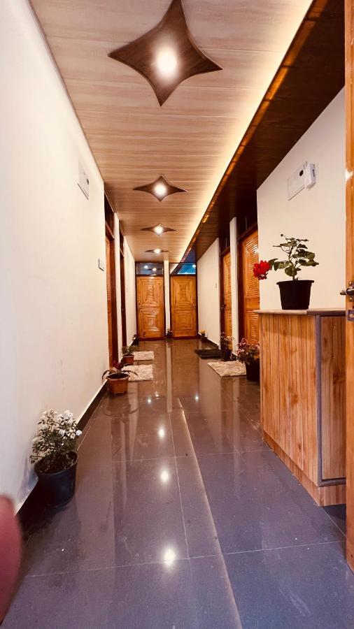 Sana Luxury Cottage, 4* Manali (Himachal Pradesh)