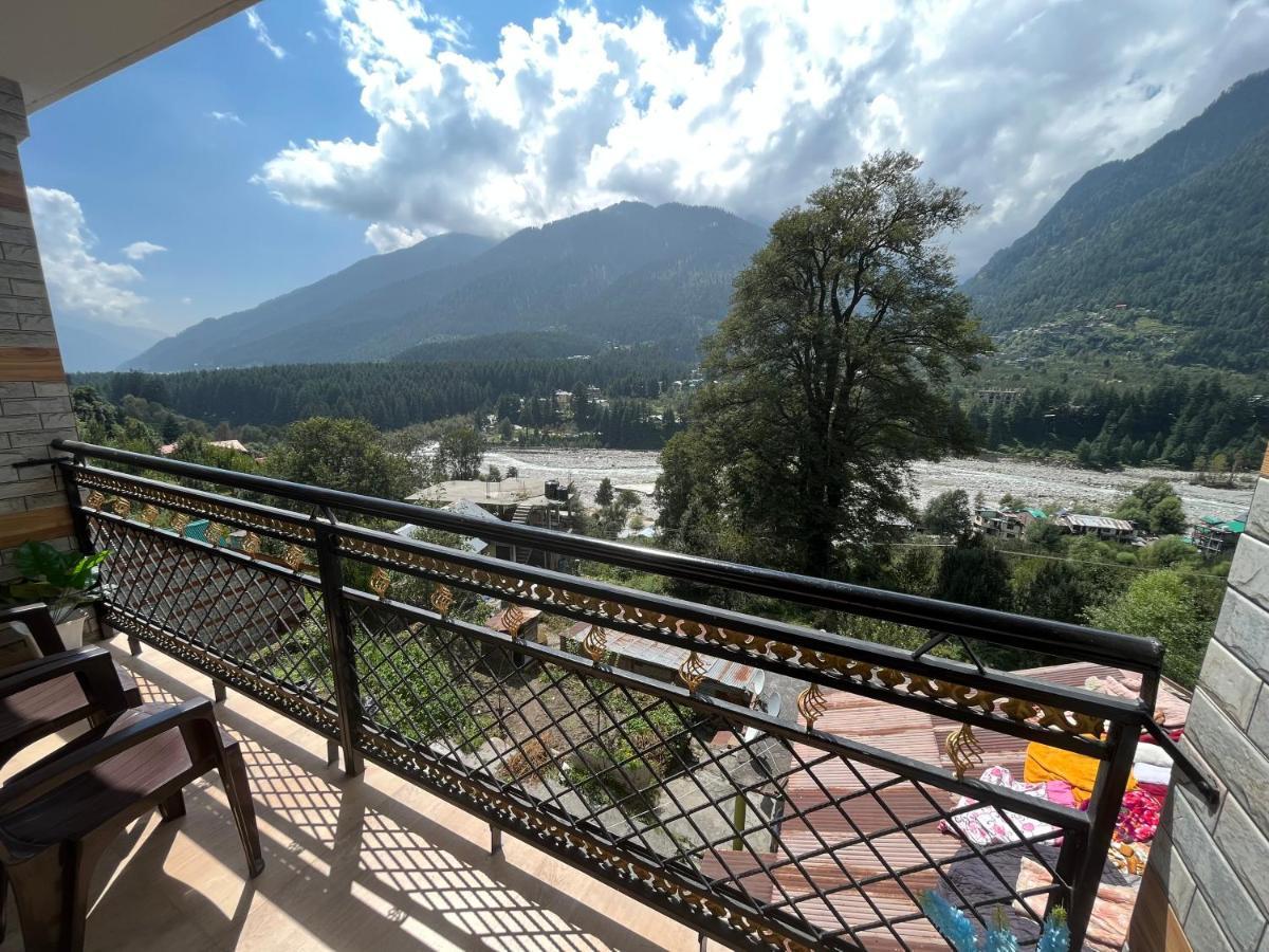 Sana Luxury Cottage, 4* Manali (Himachal Pradesh)